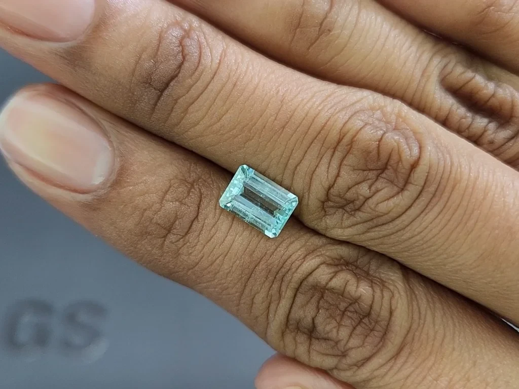 Турмалин Параиба в огранке октагон 1,60 карат, Мозамбик Изображение №2