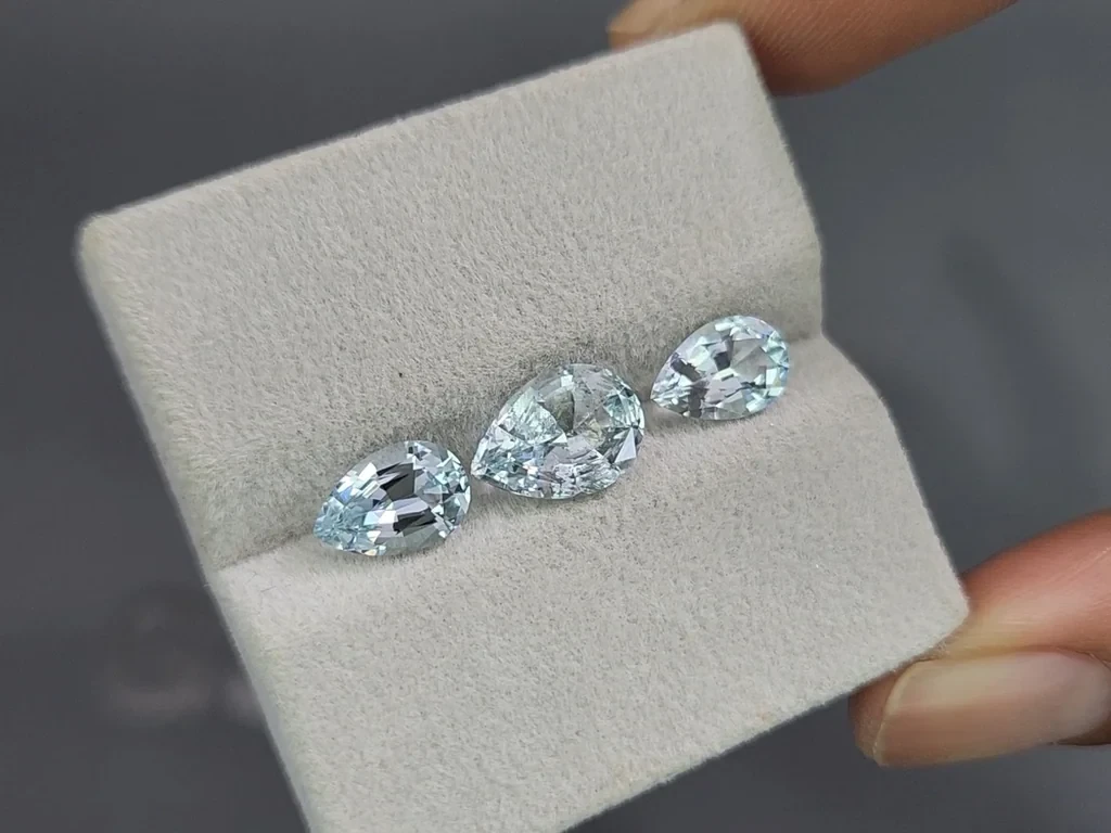 Сет аквамаринов в огранке груша 4,44 карат, Мадагаскар Изображение №5