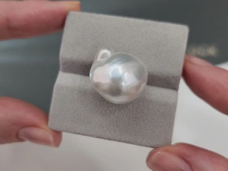 Жемчуг барочный  формы Южных морей 16,3-19,5 мм, Австралия  Изображение №5