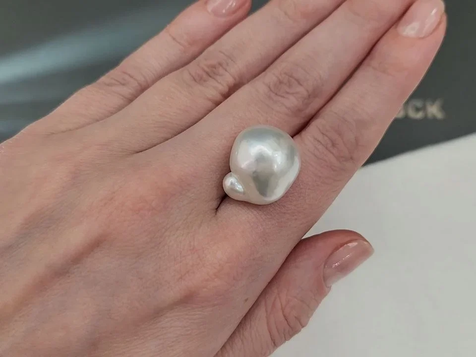 Жемчуг барочный  формы Южных морей 16,3-19,5 мм, Австралия  Изображение №2