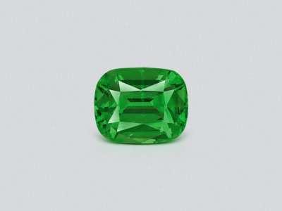 Гранат цаворит Intense Green в огранке кушон 2,83 карата, Танзания  photo