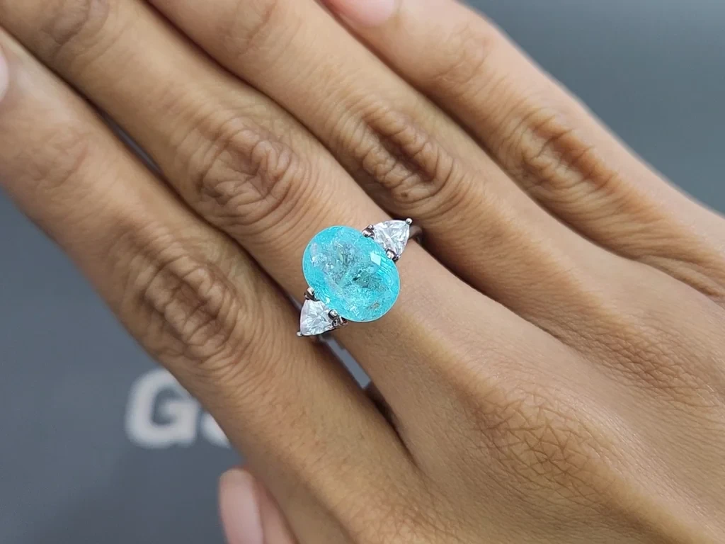 Неоново-голубой турмалин Параиба в огранке овал 5,58 карат, Мозамбик Изображение №5