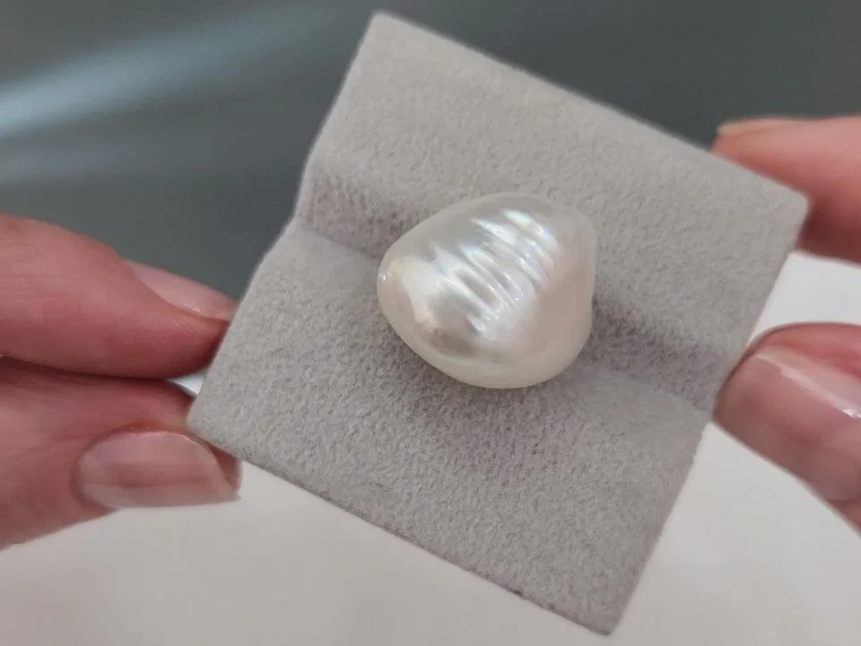 Жемчуг барочный  формы Южных морей 17,4-17,8 мм, Австралия Изображение №6