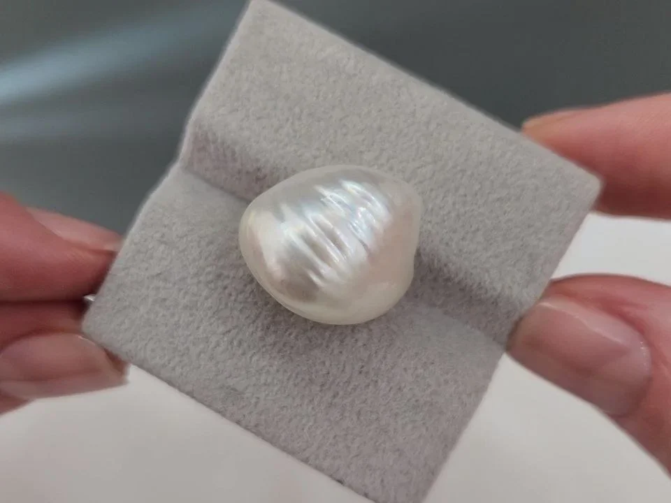 Жемчуг барочный  формы Южных морей 17,4-17,8 мм, Австралия Изображение №7