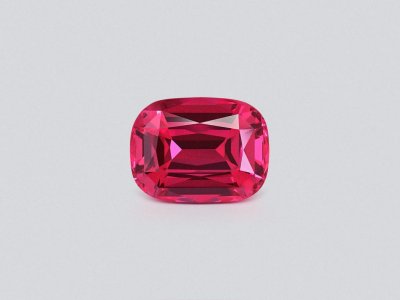 Шпинель Махенге Vibrant Pink-Red в огранке кушон 5,86 карата, Танзания  photo
