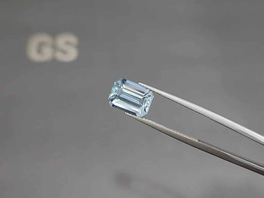 Аквамарин в огранке октагон 3,76 карат, Мадагаскар Изображение №3