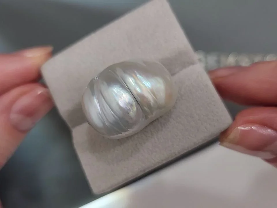 Жемчуг барочный формы Южных морей 20,8-23,8 мм Австралия  Изображение №4