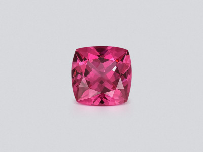 Шпинель Махенге Hot Pink в огранке кушон 1,66 карат, Танзания photo