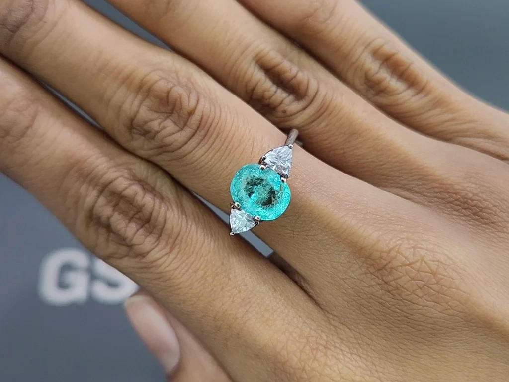 Неоновый турмалин Параиба в огранке кушон 2,04 карат, Мозамбик Изображение №5