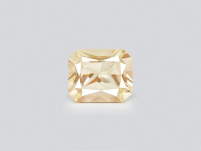 Необлагороженный желтый сапфир Pastel Yellow в огранке радиант 0,93 карата, Мадагаскар photo