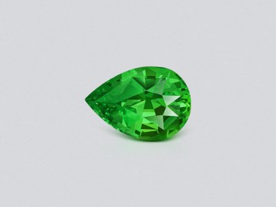 Гранат цаворит Intense Green в огранке груша 1,50 карата, Танзания  photo
