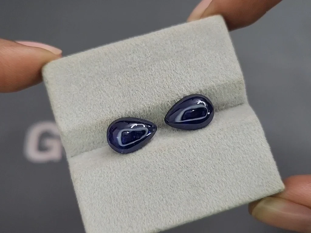 Пара негретых синих сапфиров в огранке кабошон 5,00 карат, Бирма Изображение №4